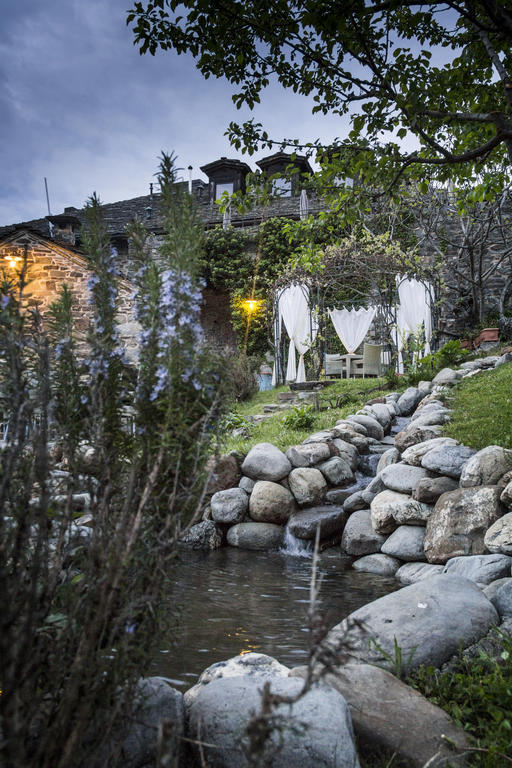 Hostal Borgo Casale Albareto  Exterior foto