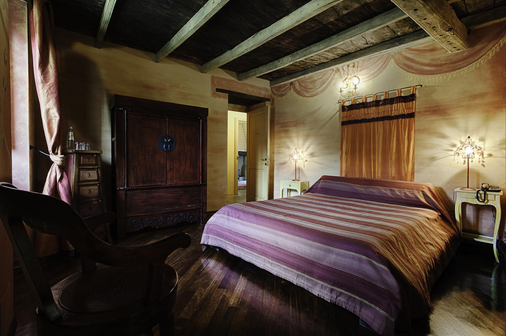 Hostal Borgo Casale Albareto  Habitación foto